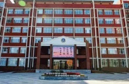 新東方國際雙語學(xué)校斯芬克藝術(shù)高中優(yōu)勢和升學(xué)情況