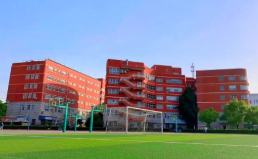上海文綺匯點(diǎn)美高2023年招生信息