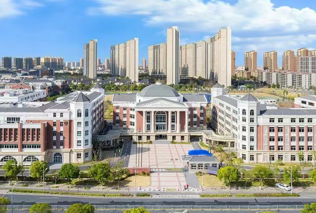 2025年蘇城外國(guó)語學(xué)校招生信息(學(xué)費(fèi)、課程)