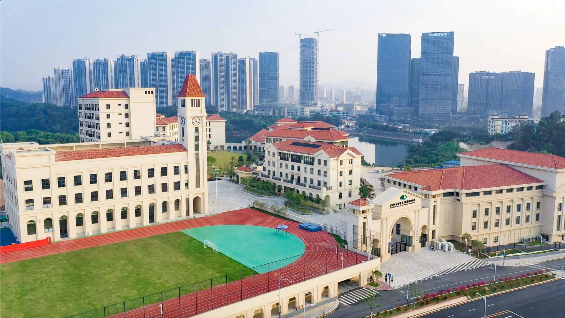 深圳外國語灣區學校