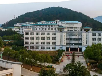 杭州民辦東方中學(xué)國(guó)際部怎么樣？