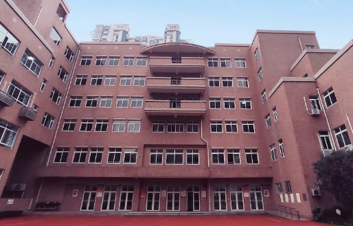 上海民辦南模中學2024年招生學費是多少？